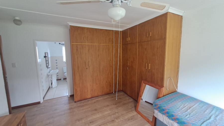 5 Bedroom Property for Sale in Universitas Ridge Free State